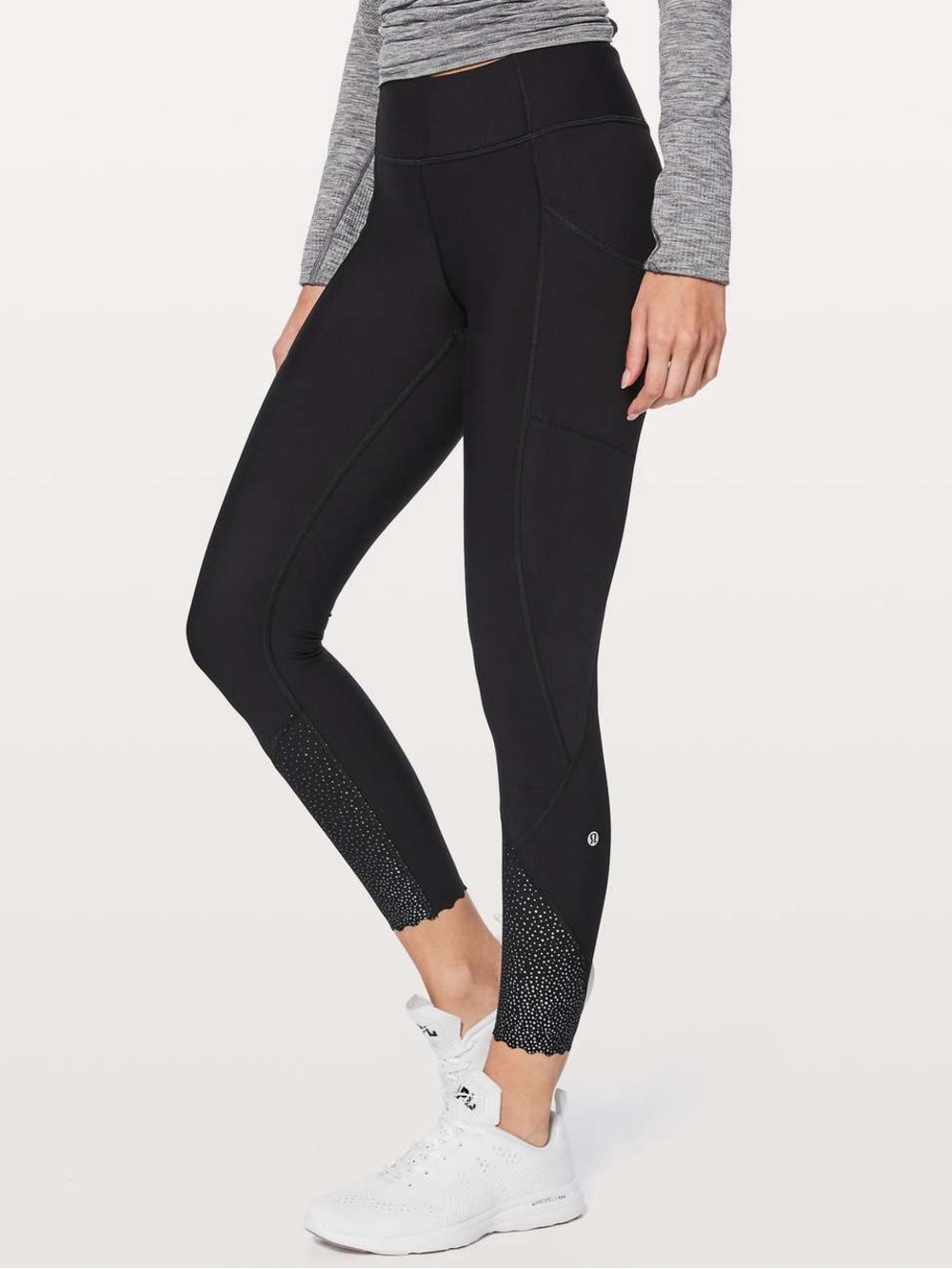 Lululemon Tight Stuff Tight II 25" Black size 6